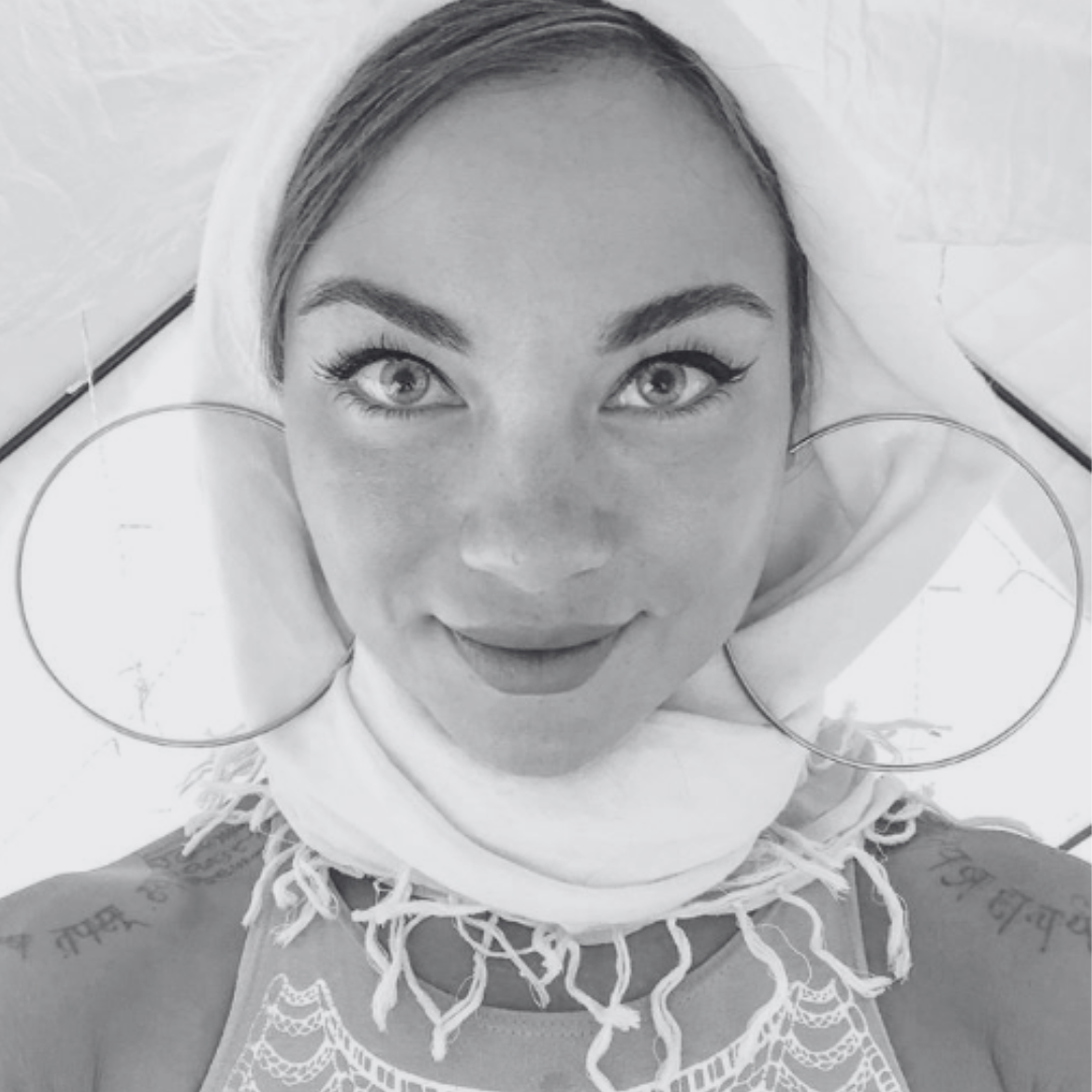 Water: Esoteric Wisdom, Science and Hydration Biohacking with Isabel Friend